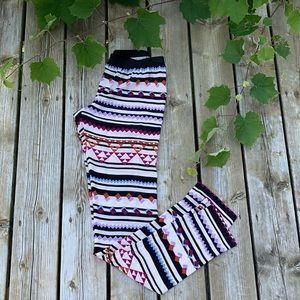 BCBGMaxAzria | Sheer pants with geometric patterns